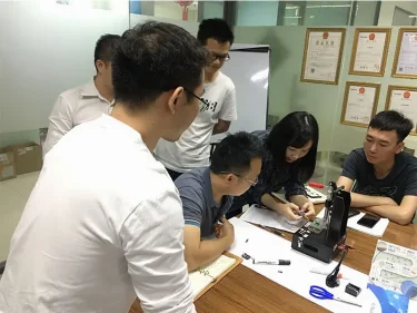 Formaci&oacute;n sobre nuevos productos: m&oacute;dulo GPS GPS01, antena GPS AGPS25P-60C